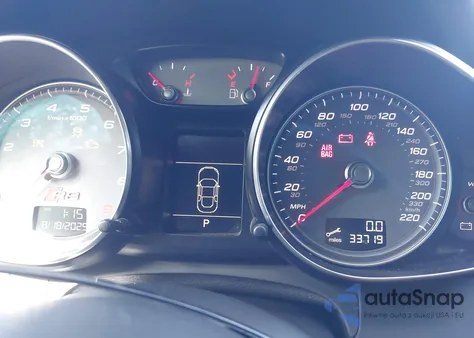 2014 Audi R8 4.2 z USA, uszkodzony, nr VIN WUAWUAFG9EN000133